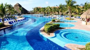 Tourist Reportedly Dies After Being Electrocuted in Resort Hot Tub