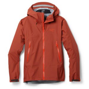 Arc'teryx's Popular Beta Jacket With 'Excellent Windproof and Waterproof Features' Is Nearly $150 Off Right Now