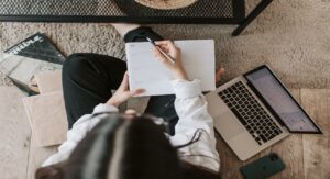 Everything to Know About Ghostwriters for Books